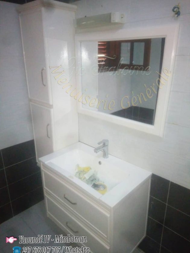Meuble de douche
